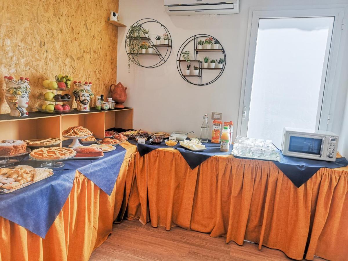 Sicily In Love 2 - Rooms & Breakfast Taormina Zewnętrze zdjęcie