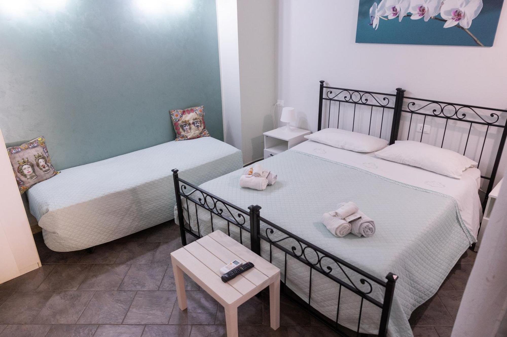 Sicily In Love 2 - Rooms & Breakfast Taormina Zewnętrze zdjęcie