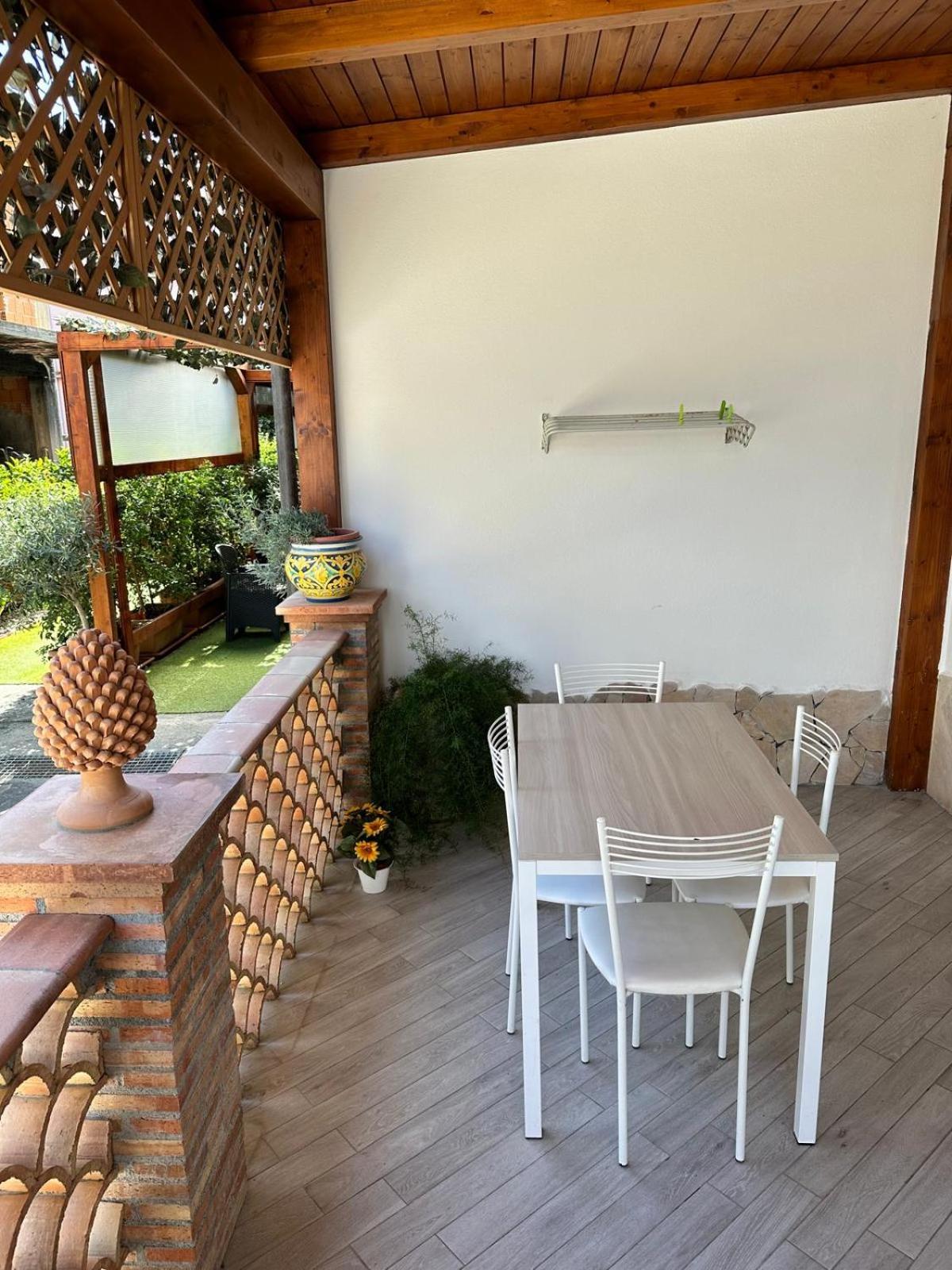 Sicily In Love 2 - Rooms & Breakfast Taormina Zewnętrze zdjęcie